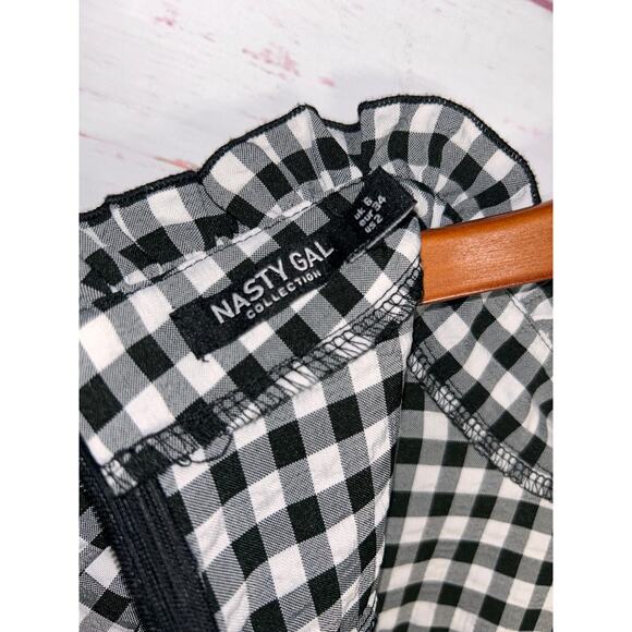 Nasty Gal Black & White Gingham Prairie Plaid Maxi Smock Dress | Women's US 2 - Picture 11 of 11